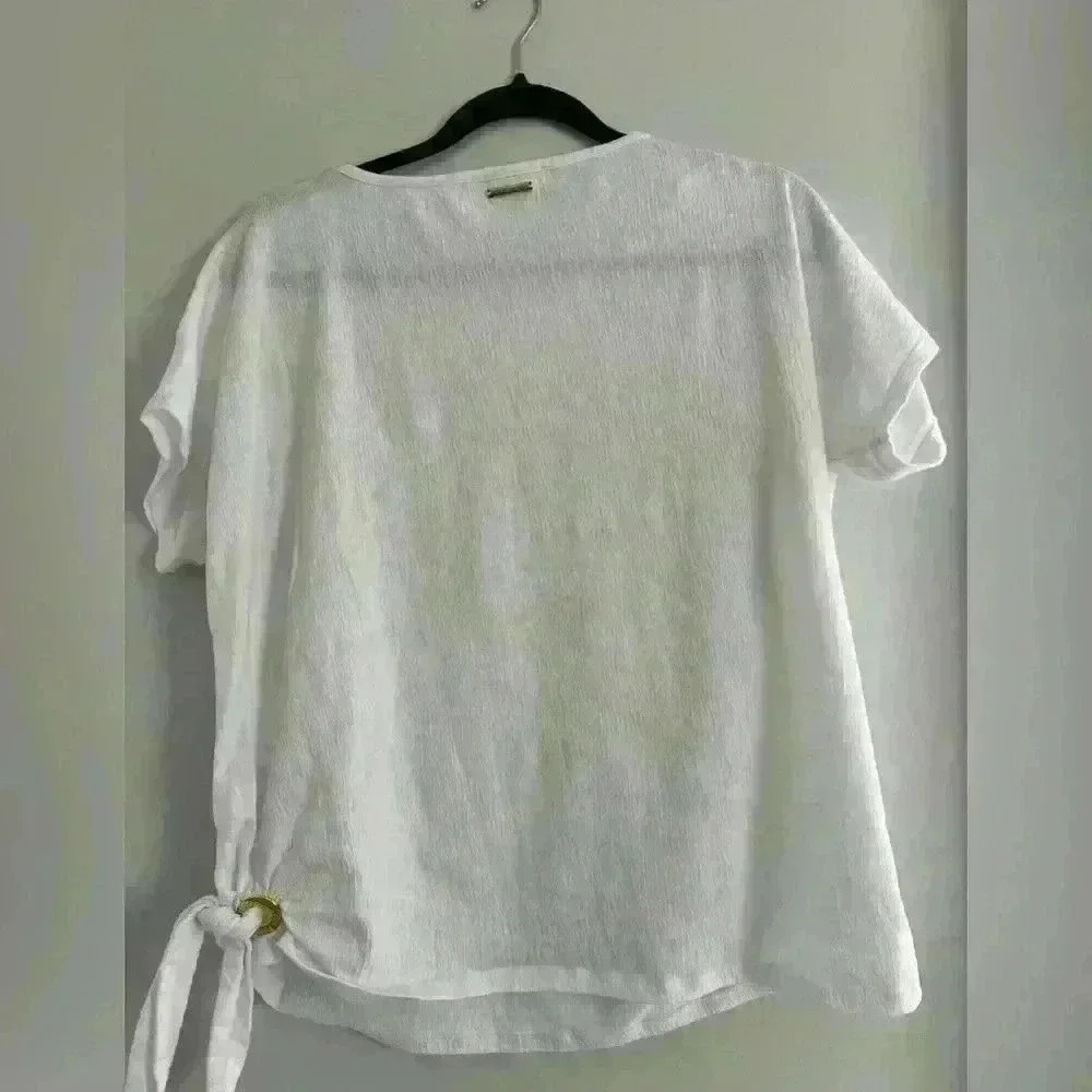 Michael Kors white top with tie - Picture 5 of 5